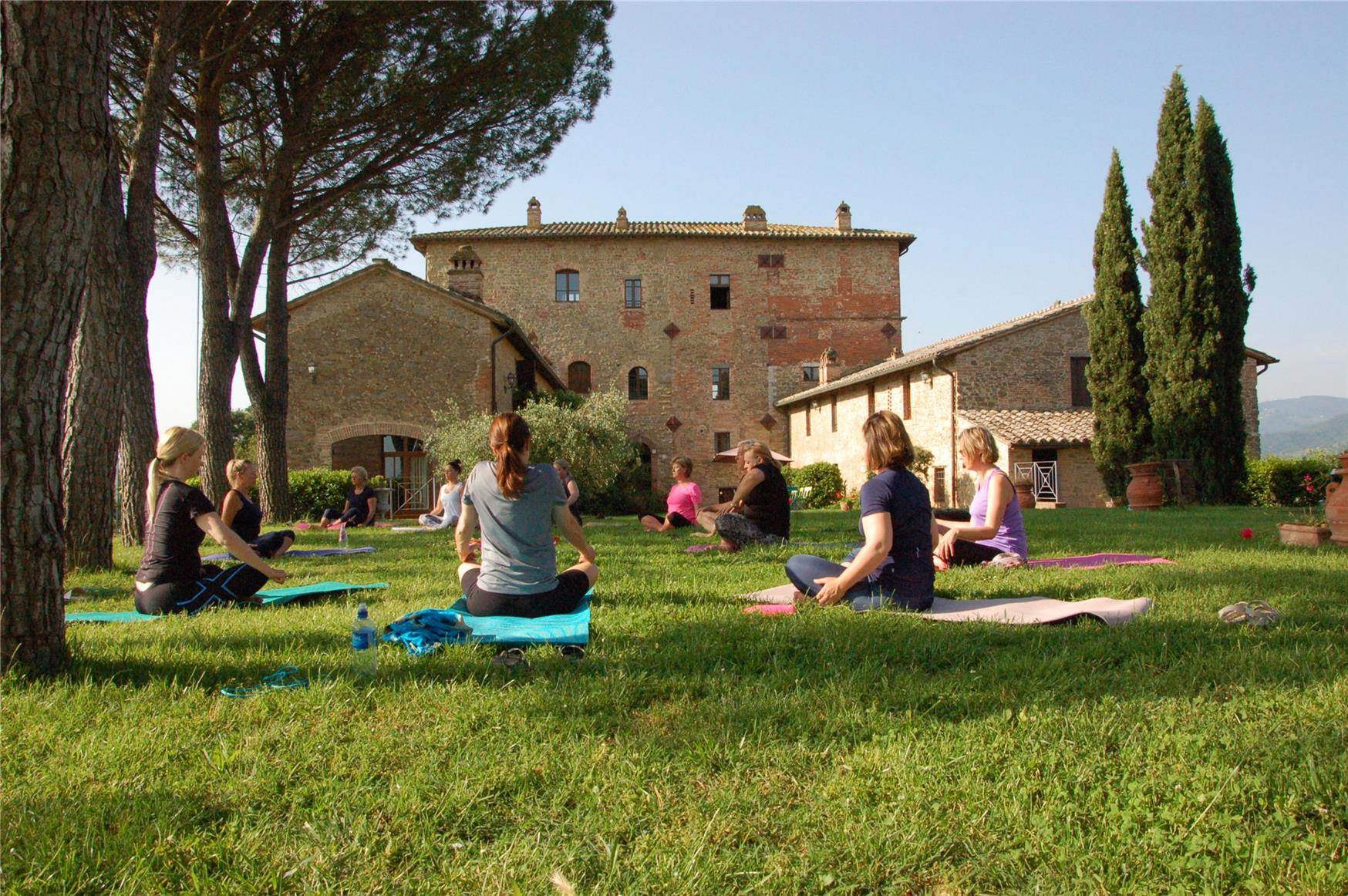 castello-monticelli-33