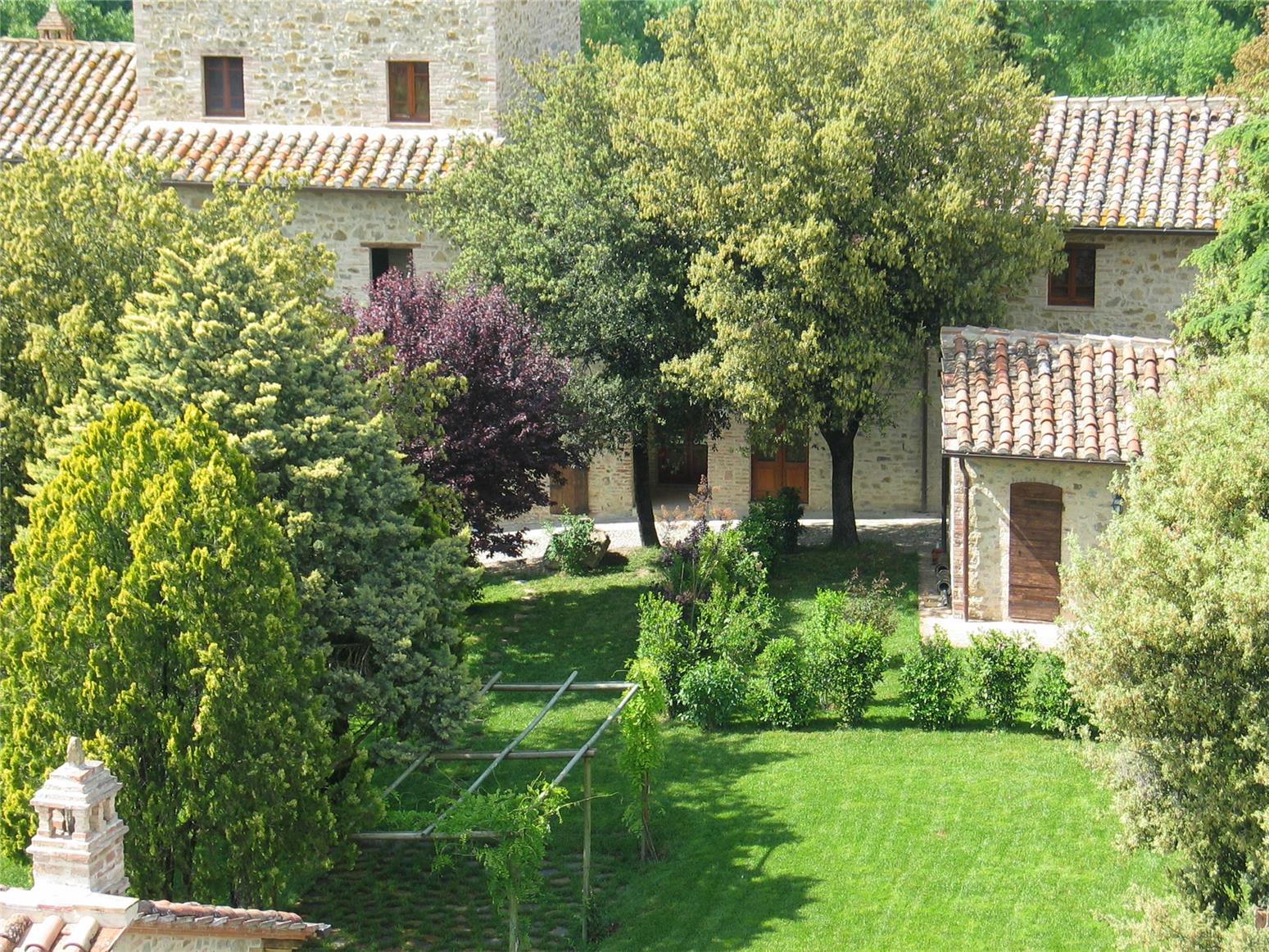 castello-monticelli-5
