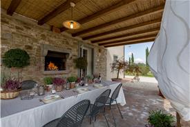 Villa Rugantina 17